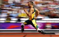 中国体彩网_5月18日UFC巅峰对决，伯恩斯与莫拉莱斯激战在即