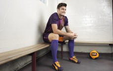 江苏体彩网_巴塞罗那客场2-0轻取奥萨苏纳，拉菲尼奥梅开二度助球队豪取七连胜，积分榜强势领跑