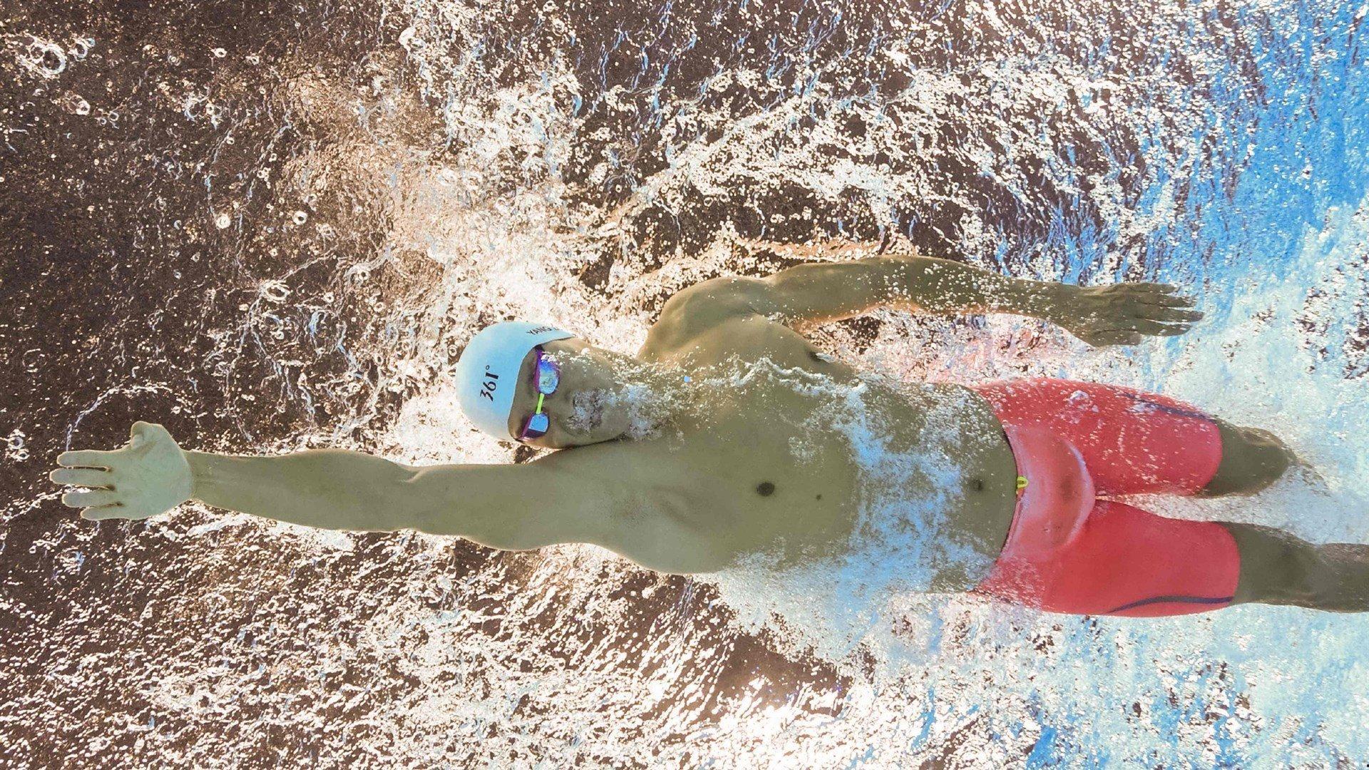 里沙利松锁喉埃基蒂克引爆足坛争议，斯图里奇痛批，此举完全多余